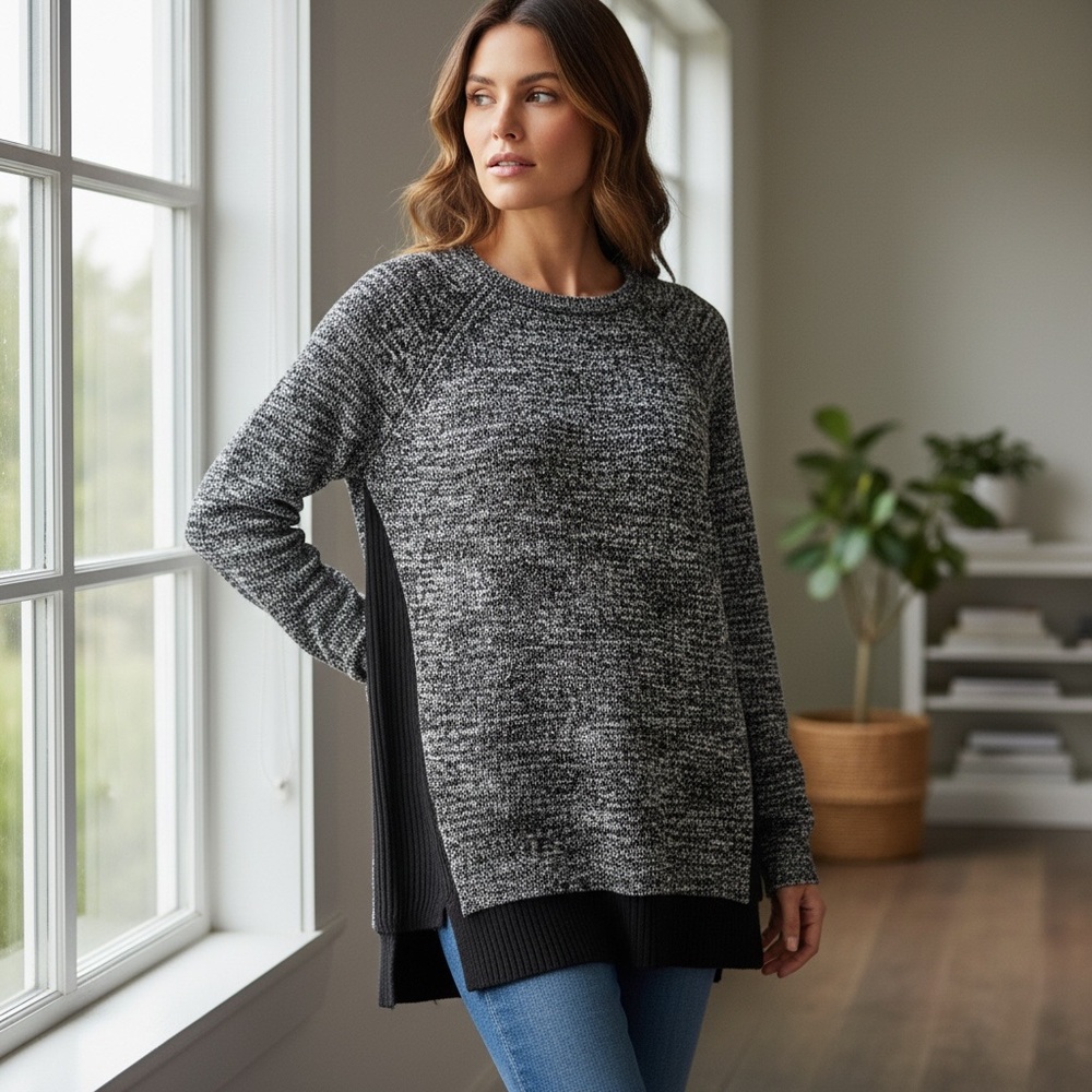 LOFT Black and White Knit Sweater